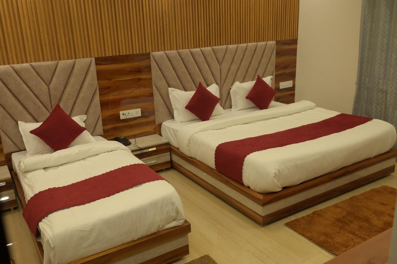 Hotel Udit Inn Rudraprayāg Zewnętrze zdjęcie