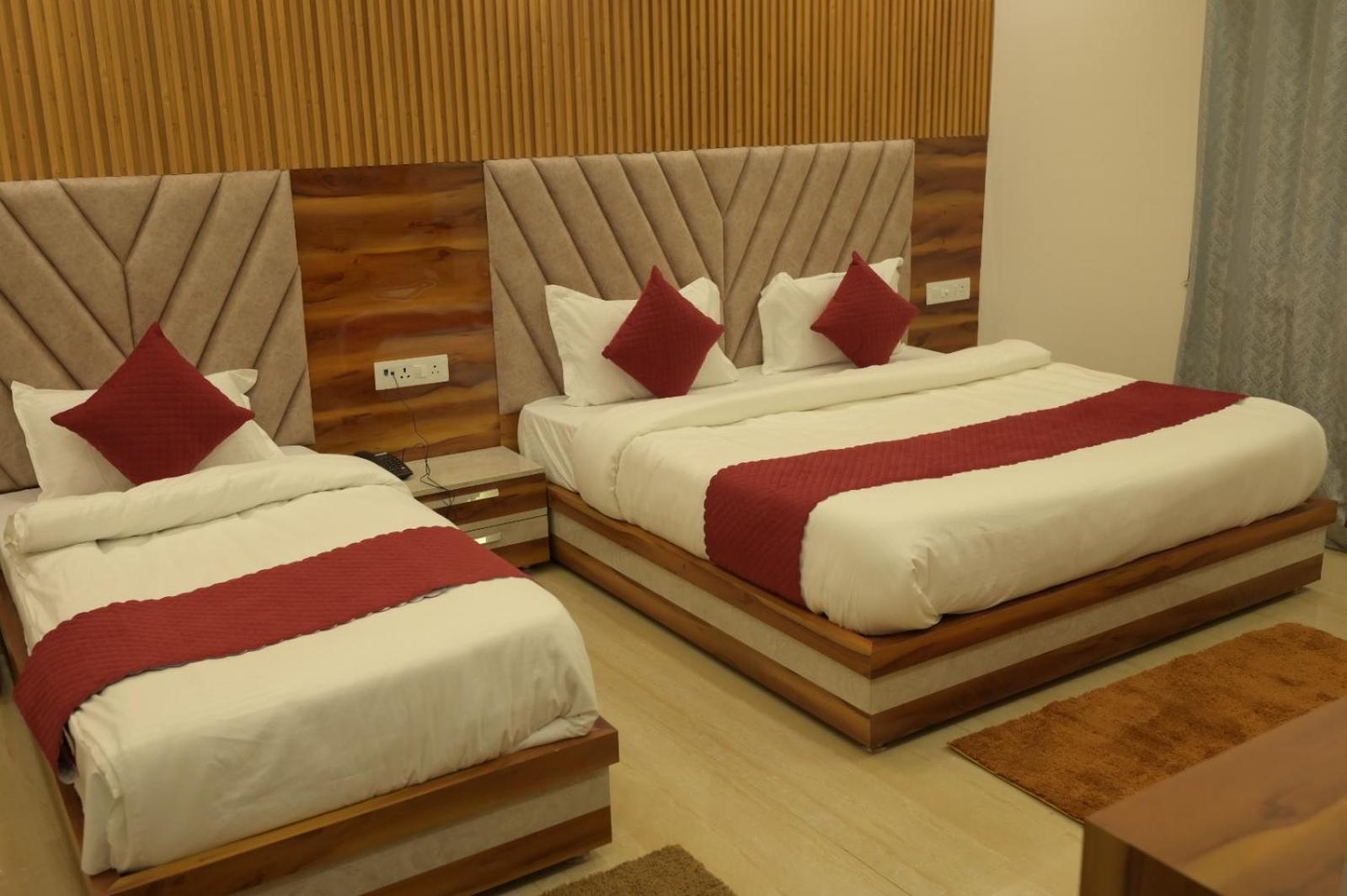Hotel Udit Inn Rudraprayāg Zewnętrze zdjęcie
