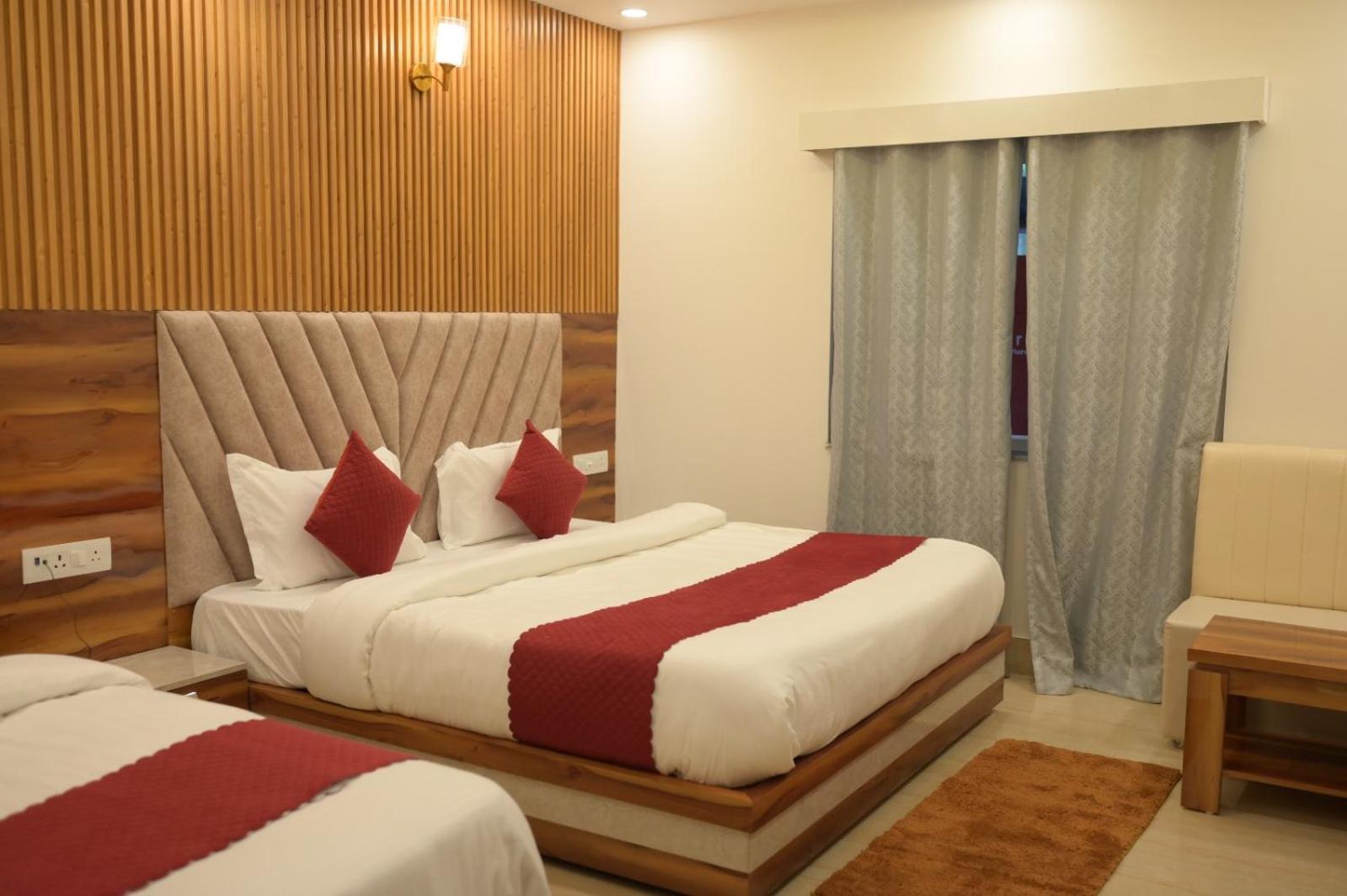 Hotel Udit Inn Rudraprayāg Zewnętrze zdjęcie